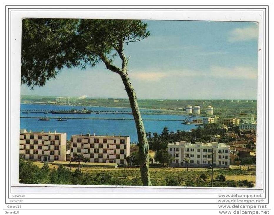 (algérie ) ARZEW  Vue du Port.