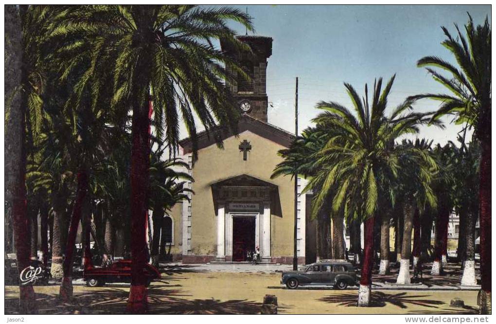 c psm dentelee ARZEW( l'eglise) non circulee vieilles voitures