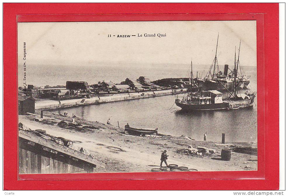 AFRIQUE / ALGERIE / ARZEW / Le Grand Quai / Animation