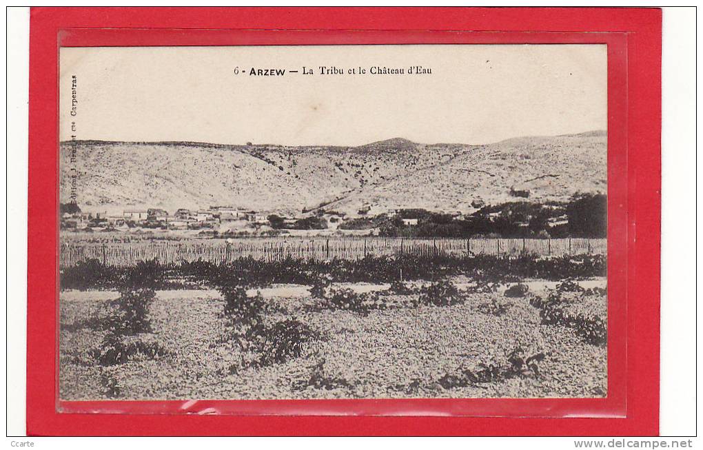 AFRIQUE / ALGERIE / ARZEW / La Tribu et le Château d'Eau