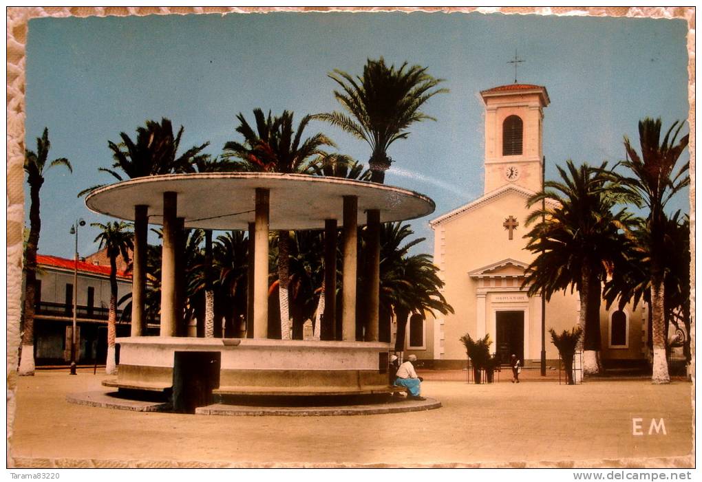 CPA ALGERIE ORAN ARZEW LA PLACE ET L'EGLISE 1960 ANIMEE