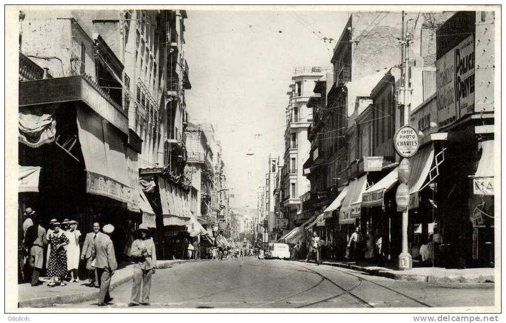 ORAN Rue Arzew Animée  Recto verso Timbres