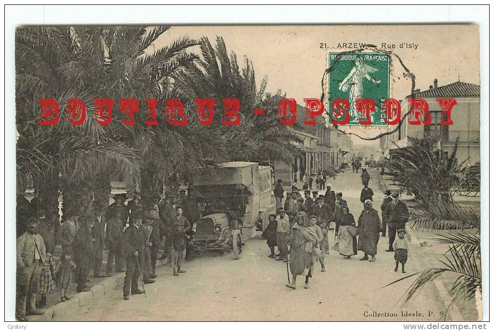 ALGERIE - ARZEW - Autobus dans la Rues d'Isly - Car - Bus - Autocar - Dos avec Cachet Ambulant coté 150F en 1979