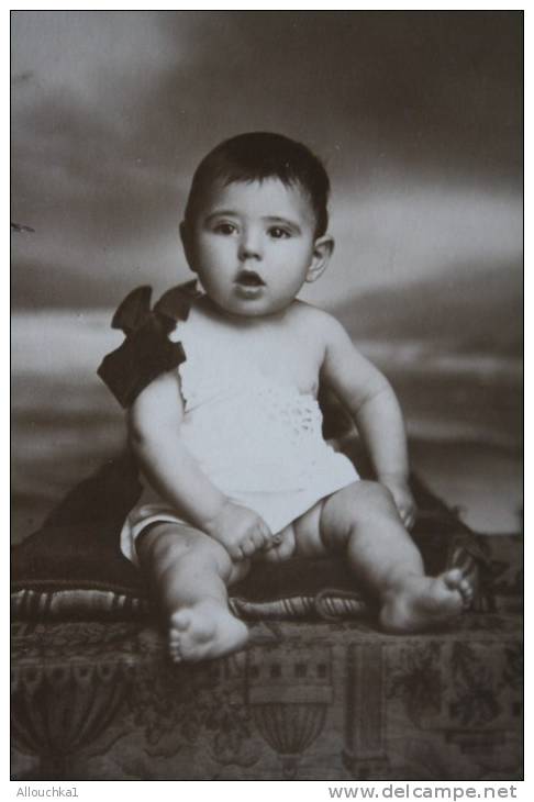 Photographie/Carte postalebébé de sexe masculin voir photoOran Ex colonie française-photo Henri r d'Arzew à Oran