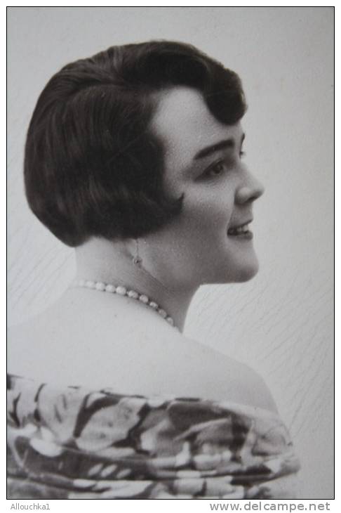 Photographie/Carte postaleBelle femme dos profil 9/7/1925 à Oran en Ex colonie française-photo Henri rue d'Arzew à Oran