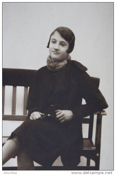 30/12/1934 photographie jeune Oranaise montage studio à Oran en Ex colonie française-photo Henri rue d'Arzew à Oran