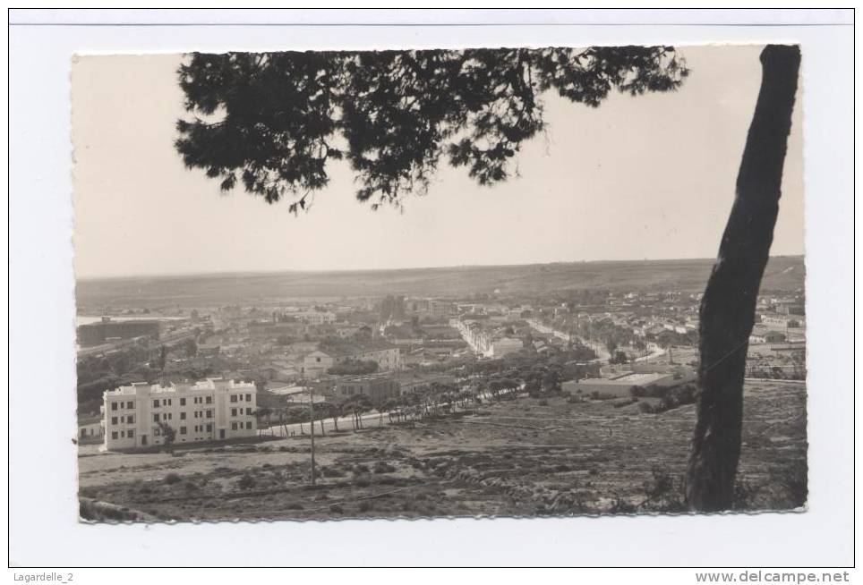 (L-Etr-599) 4. Arzew. Vue générale.