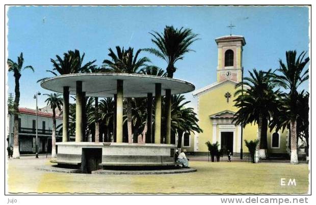 ALGERIE - cpsm -  ARZEW - La  Place de l'Eglise