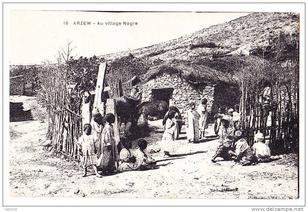 ARZEW - Au Village Negre - Animée - Enfants