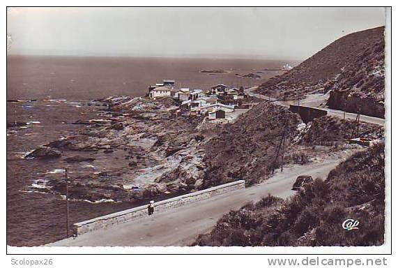 La corniche à fontaine des gazelles ARZEW  Algérie