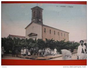 Arzew L Eglise sortie de messe européens