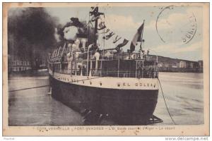 66)  Port Vendres.- (Côte Vermeille) L ' El Goléa courrier d ' Alger - Le départ