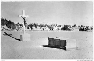 14162    Algeria,  El  Golea,  Le  tombeau du  Pere de Foucauld,  NV