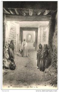 TOUGGOURT-UNE RUE-AUTREFOIS-