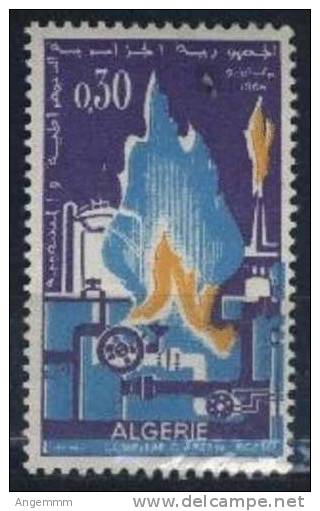 TIMBRE NEUF ALGERIE 1964 USINE DE LIQUEFACTION DE GAZ A ARZEW YT 402