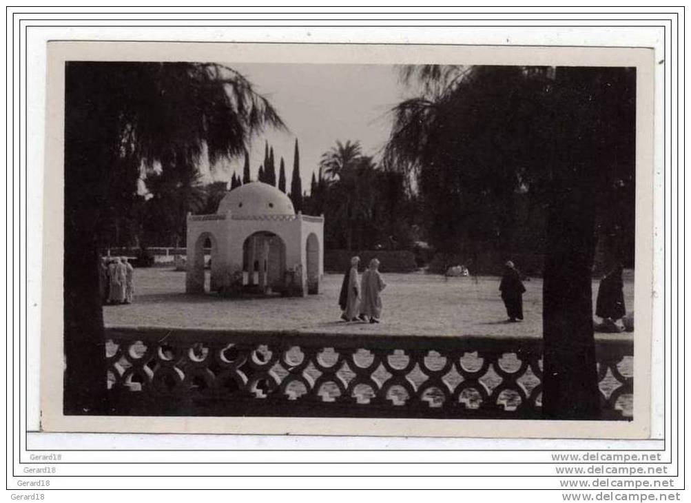 (algérie) EL GOLEA  La Place du Marché animées.
