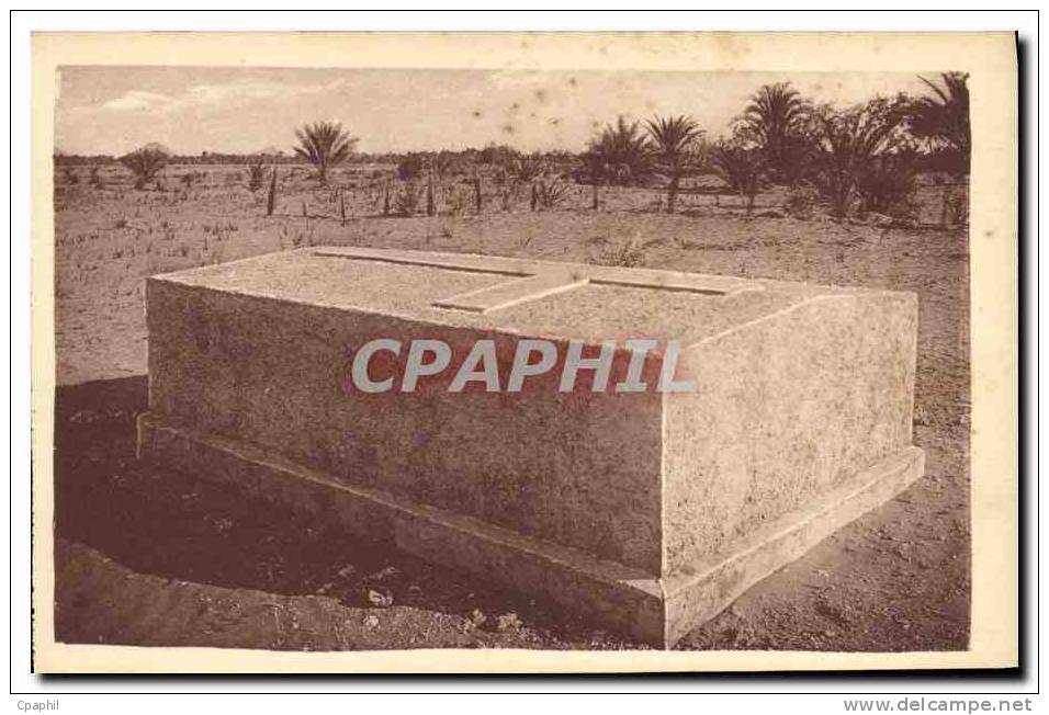 CPA El Golea Le nouveau tombeau du pere de Foucauld