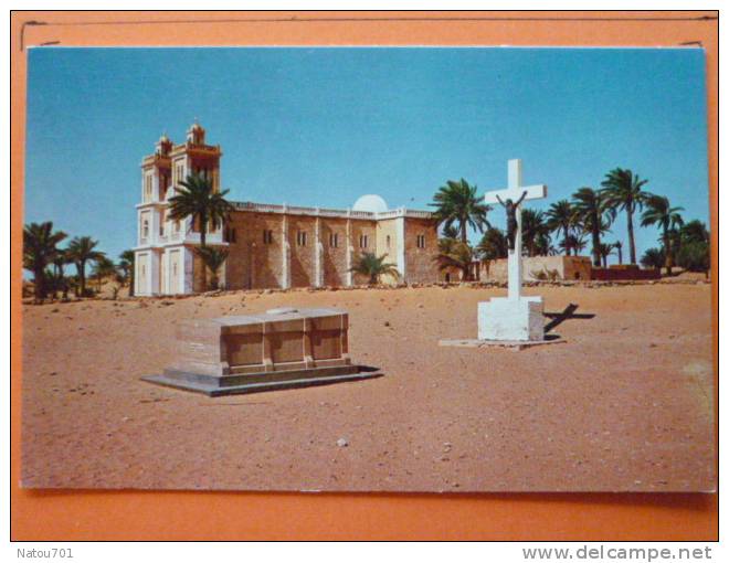 E1-Algerie-El golea-tombe du pere de Foucauld-