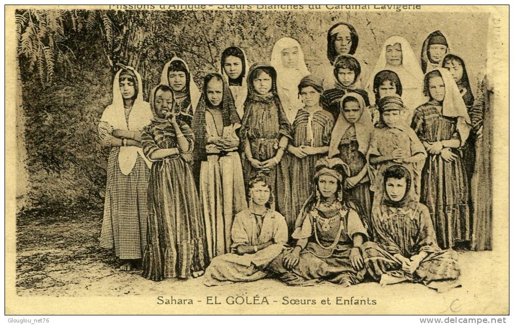 SOEURS BLANCHES DU CARDINAL LAVIGERIE..SAHARA..EL GOLEA..SOEURS ET ENFANTS...CPA  ANIMEE