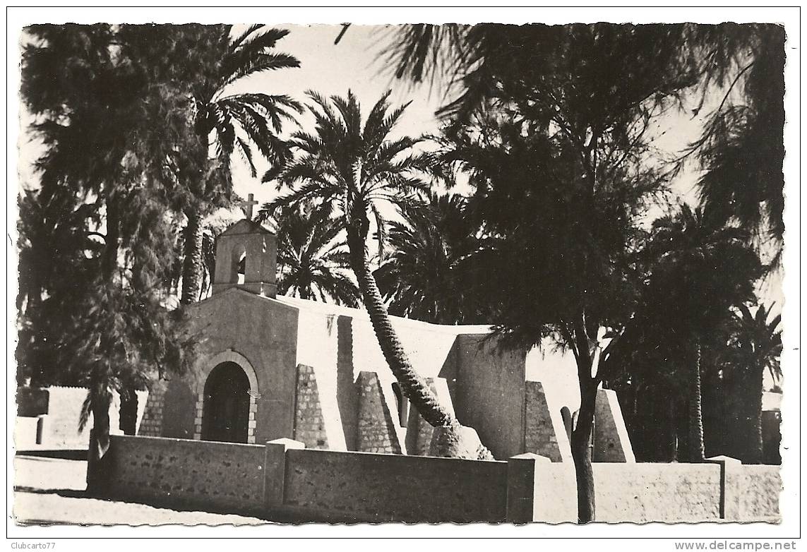 El Golea (Algérie)  La chapelle catholique en 1950.
