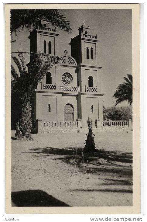 ALGERIE  EL GOLEA  FACADE DE L EGLISE SAINT JOSEPH PRES DE LA TOMBE DU PERE DE FOUCAULD