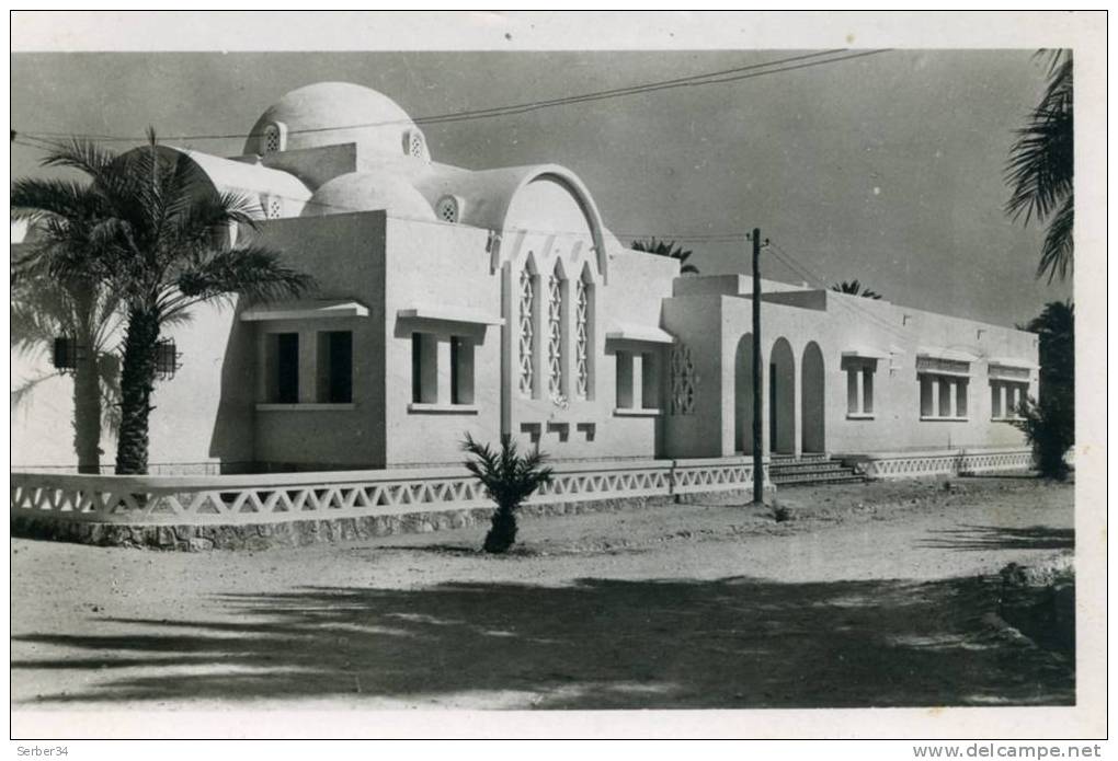 ALGERIE  - DZ-TS2  - EL GOLEA  - ECOLE DE FILLES  - TISSAGE ET CLASSES