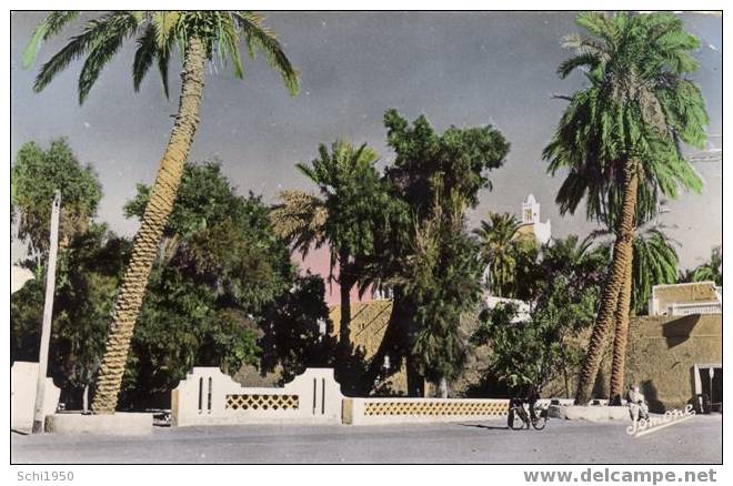 CR ~~ ALGERIE / EL GOLEA / La place charles de foucault