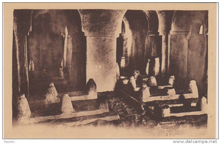 ALGERIE - TOUGGOURT  -LA CRYPTE DU TOMBEAU DES ROIS