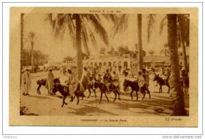 CPA / ALGERIE / TOUGGOURT/ GRANDE PLACE / ANE