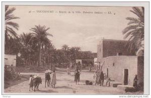 CPA TOUGGOURT, ENTREE DE LA VILLE, PALMIERS, DATTIERS