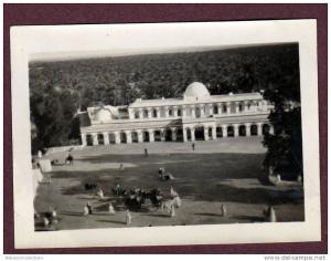 Belle photo ALGERIE 1932 - TOUGGOURT - PLACE DU MARCHÉ