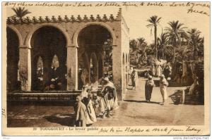 ALGERIE(TOUGGOURT) LAVOIR