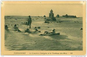TOUGGOURT - Le Cimetière Indigène et le Tombeau des Rois  -   LL    (angle coupé)