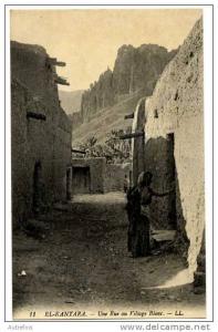 ALGERIE  EL KANTARA UNE RUE AU VILLAGE BLANC