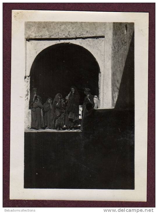 Belle photo ALGERIE 1932 - TOUGGOURT - FEMMES ARABES