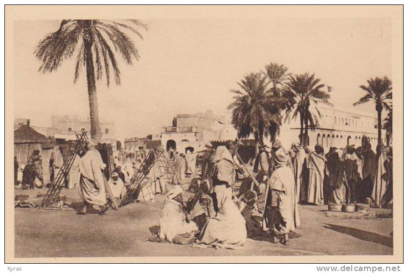 MARCHE DE TOUGGOURT . Belle animation