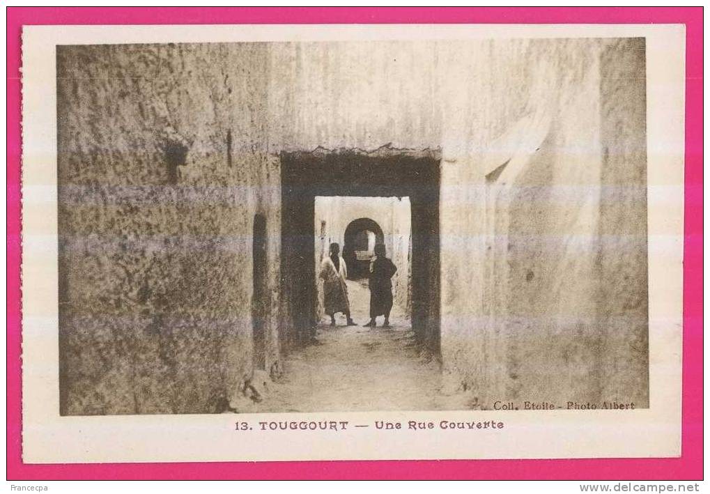 1880 - ALGERIE - TOUGGOURT - Une Rue couverte