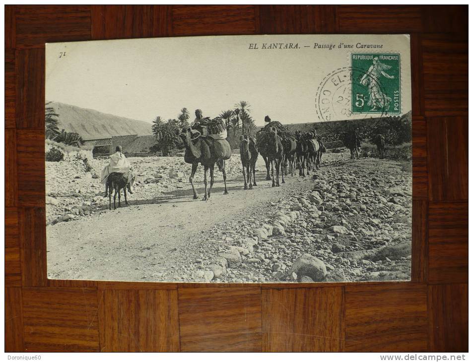 El-Kantara  -  Passage d´une caravane