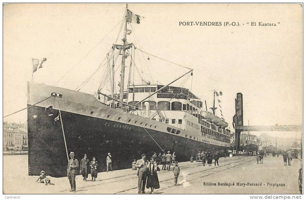 PORT-VENDRES BATEAU PAQUEBOT 