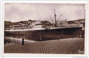 Paquebot  EL  KANTARA   au port de PORT-VENDRES  (Pyrénées-Orientales)