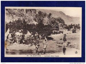 ALGERIE / ALGERIEN   El Kantara  Laveuses dans l'oasis