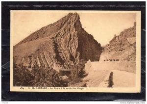 28479     Algeria,  El  Kantara,    La  Route  a la  sortie des  Gorges,  NV