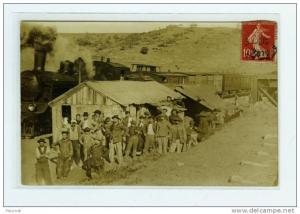 bouira  barraque des ouviers  au passage du train