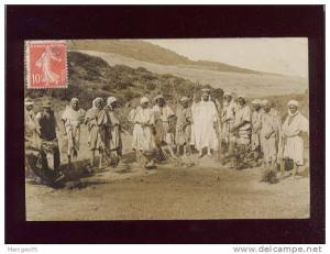 carte photo bouira chasse aux criquets photo signon à bouira , invasion de sauterelles animée