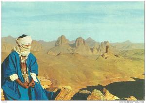 LE HOGGAR. L' HOMME BLEU.