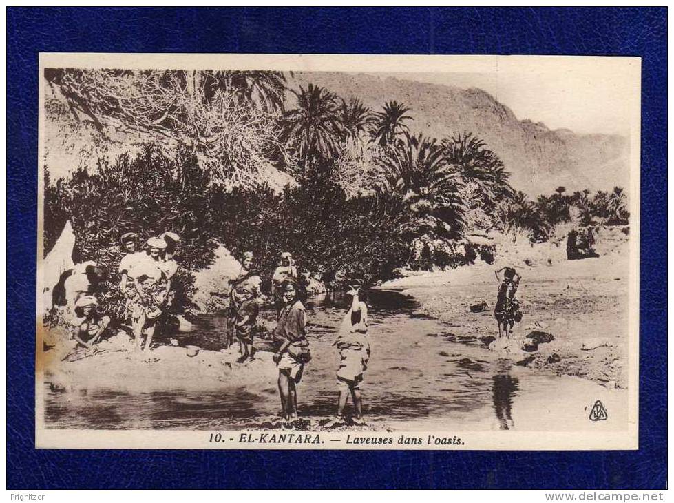 ALGERIE / ALGERIEN   El Kantara  Laveuses dans l'oasis