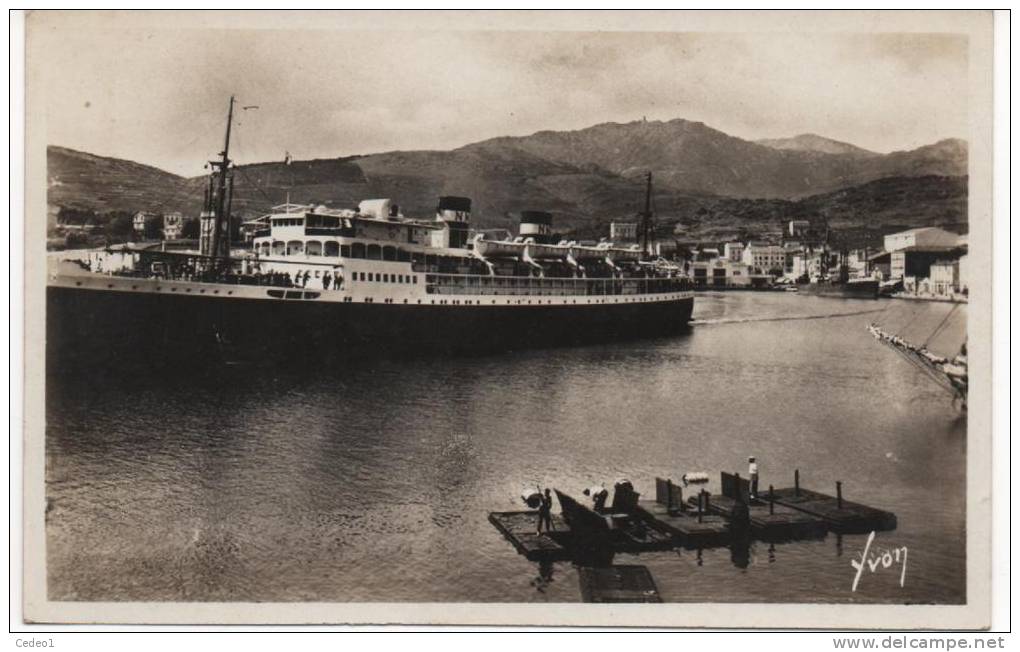 PORT VENDRES  LE DEPART POUR ALGER DE L' EL KANTARA