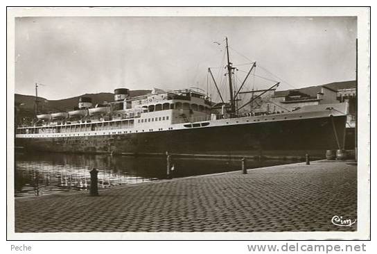 N°16451 -cpsm Port Vendres 