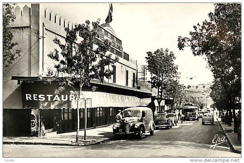 réf  G-12-2563    Bouira (automobiles)