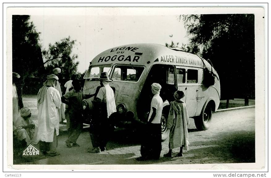 - T7593CPSM - ALGERIE - AIN SALAH - Ligne du HOGGAR - Arrivée du car du Soudan - Parfait état - AFRIQUE